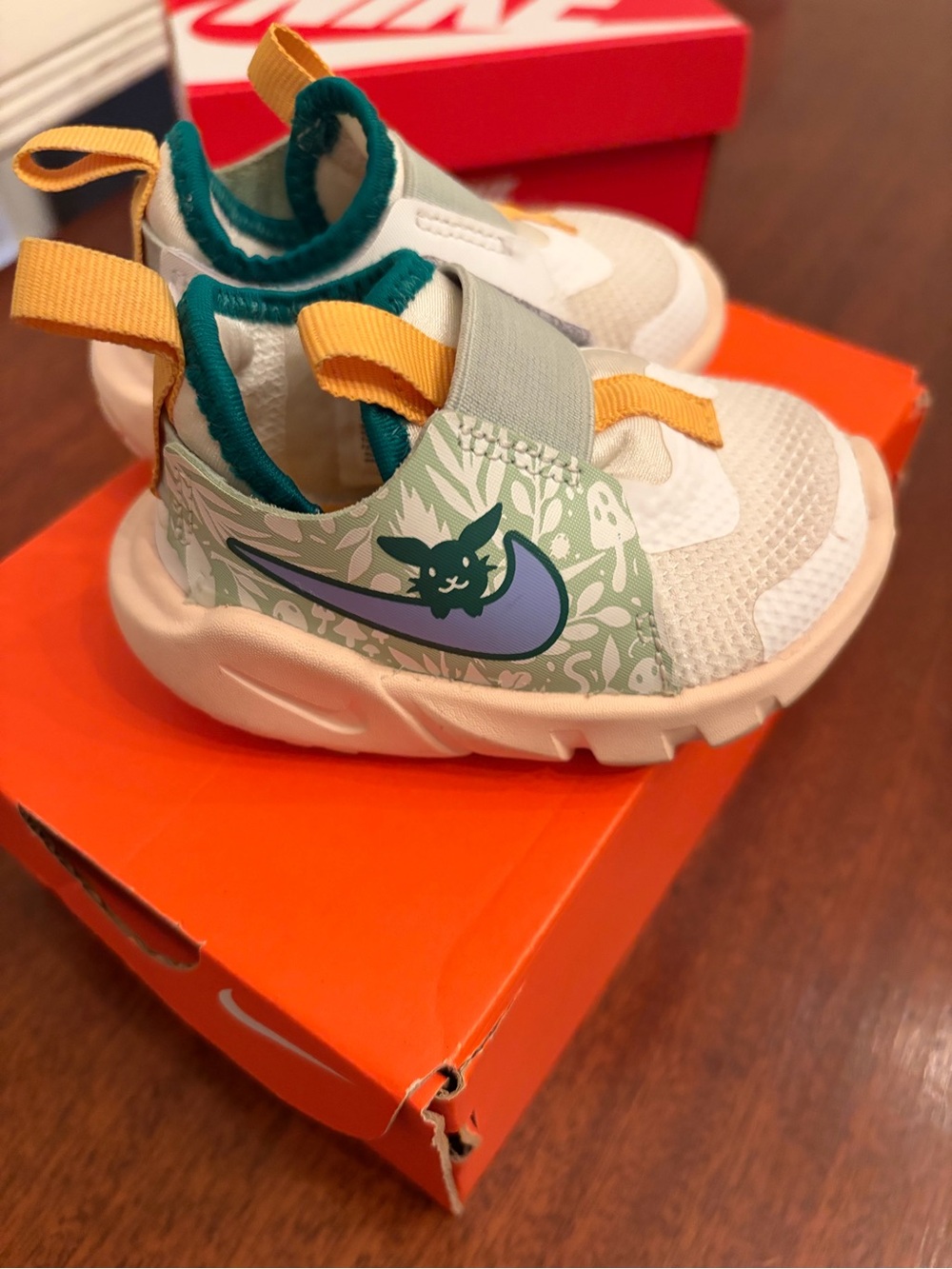 Nike Kids Slip-On Sneakers in Light Green, Teal & Yellow